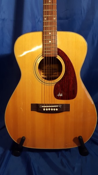 Occasion TAKEHARU guitar FT-100 - Pianos Lechevallier Occasion TAKEHARU guitar FT-100 - Pianos Lechevallier